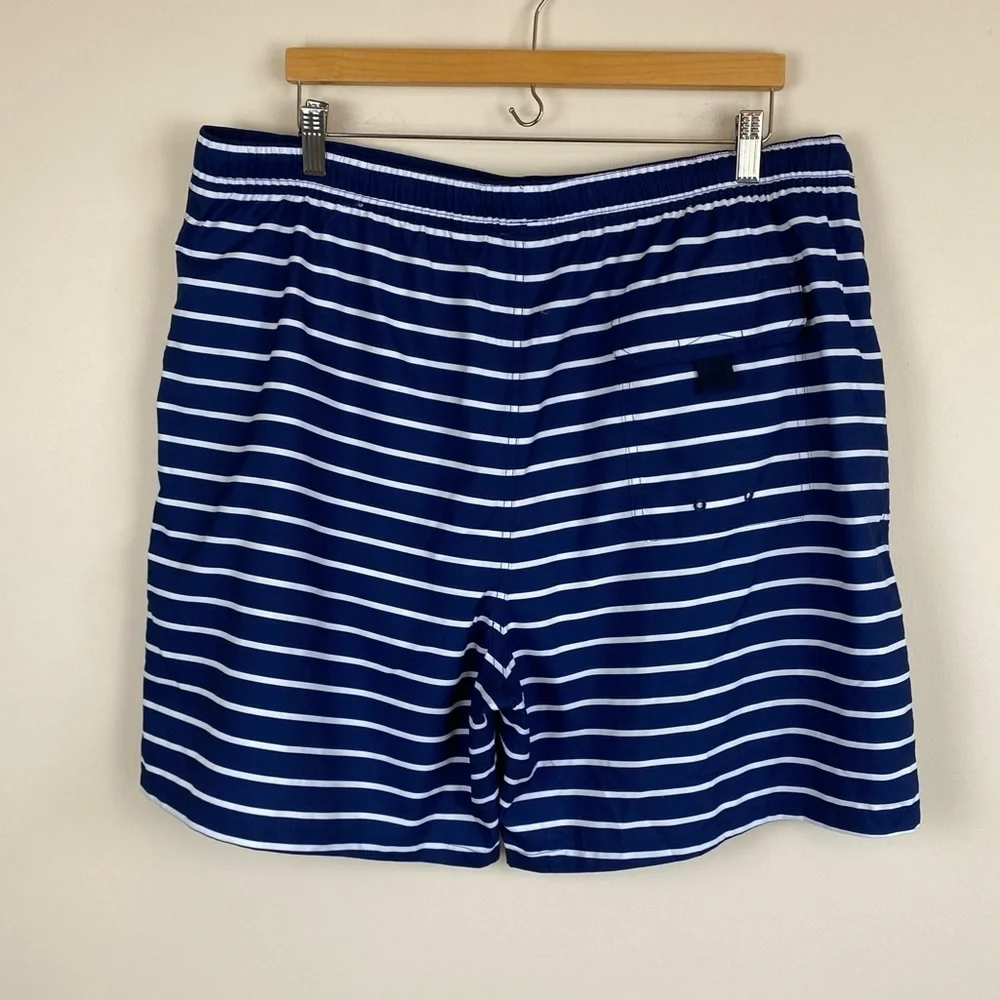 NWT Vineyard Vines Chappy Break Stripe Navy Swim Trunks